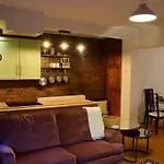 Apartment Rock -near Centre-free On Street Parking-free Wi-fi Leeds (West Yorkshire)