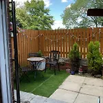 Apartmán Rock -near Centre-free On Street Parking-free Wi-fi