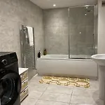 Apartmán Rock -near Centre-free On Street Parking-free Wi-fi